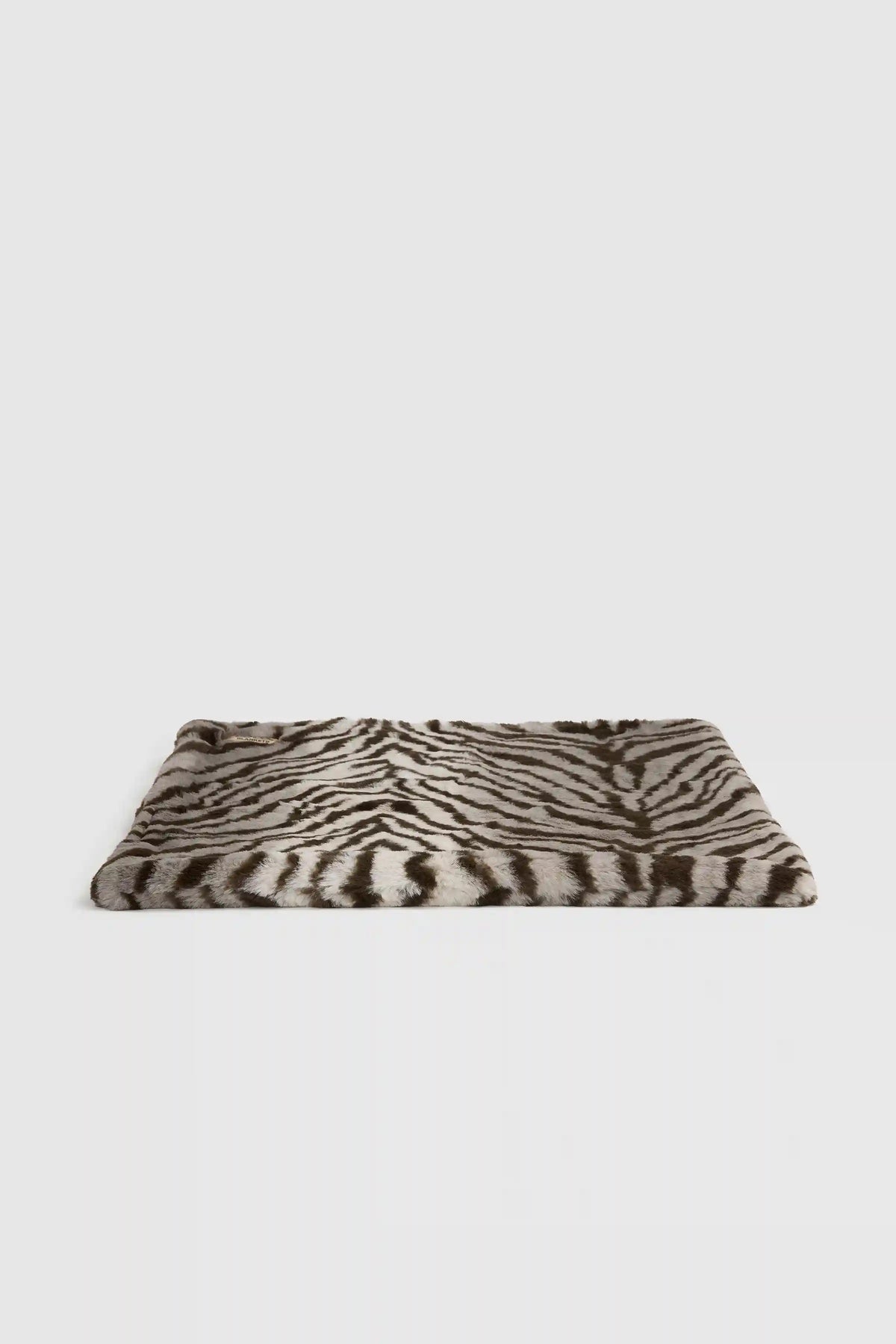 The Lola Pet Pad | Zebra